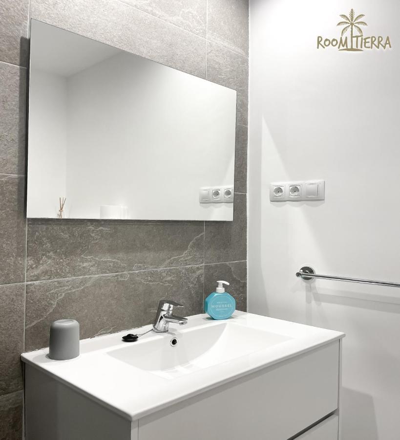 Room Tierra Wifi Free Private Bathroom , Central Town Corralejo Luaran gambar